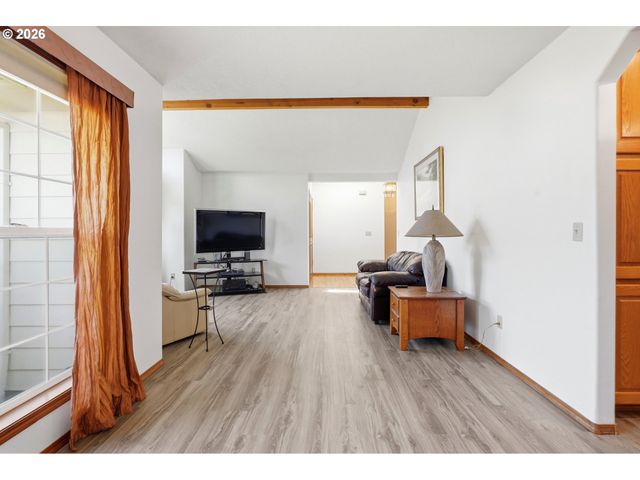 1679 Sw GOUCHER St, Mc Minnville, OR 97128