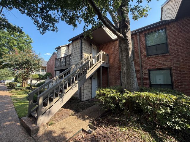 2829 Timmons Lane 172, Houston, TX 77027