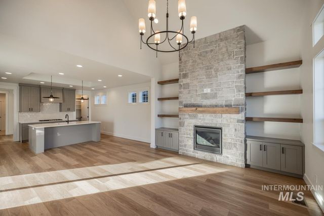 6229 S Hope Ave, Meridian, ID 83642