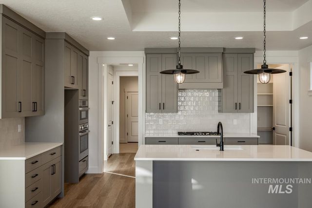 6229 S Hope Ave, Meridian, ID 83642