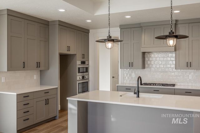 6229 S Hope Ave, Meridian, ID 83642