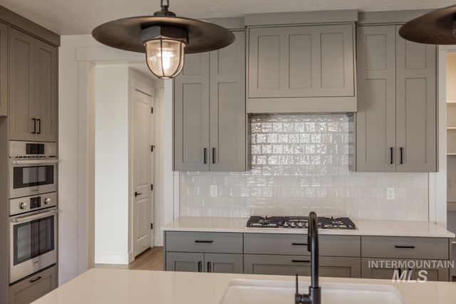 6229 S Hope Ave, Meridian, ID 83642