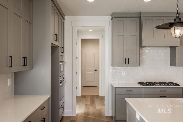 6229 S Hope Ave, Meridian, ID 83642