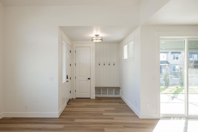 6229 S Hope Ave, Meridian, ID 83642