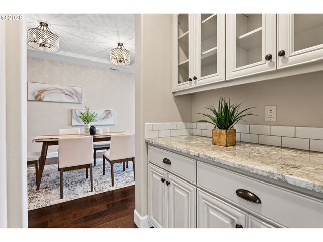 5722 Nw 128TH Ter, Portland, OR 97229