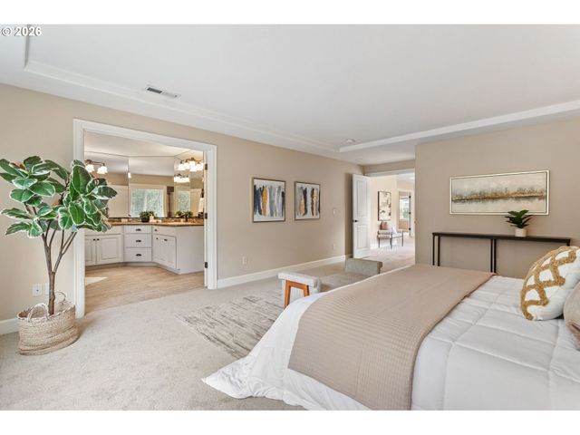 5722 Nw 128TH Ter, Portland, OR 97229