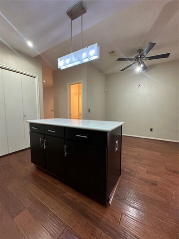 2910 Grants Lake Boulevard 1401, Sugar Land, TX 77479