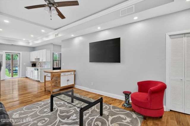 1320 Winter Ave, Louisville, KY 40204