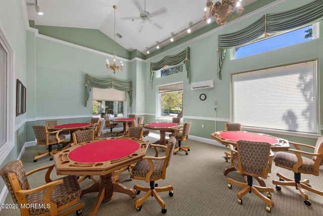18 Amberwinds Court, Lakewood, NJ 08701