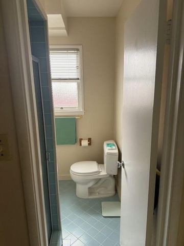 2120 Williams Street, Palo Alto, CA 94306