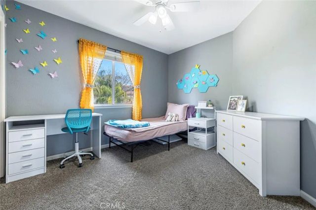 1977 Goshen Avenue, Clovis, CA 93611