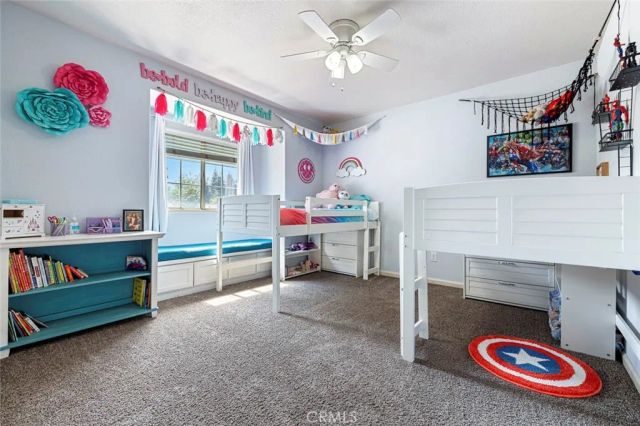 1977 Goshen Avenue, Clovis, CA 93611