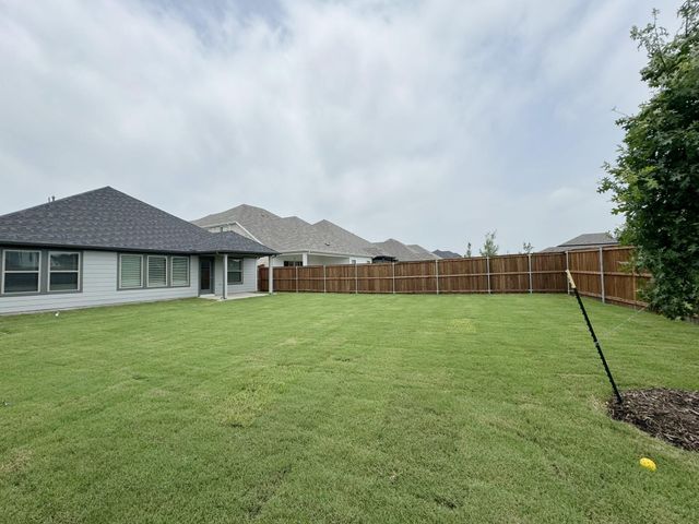 3705 Ray Roberts Drive, Farmersville, TX 75442