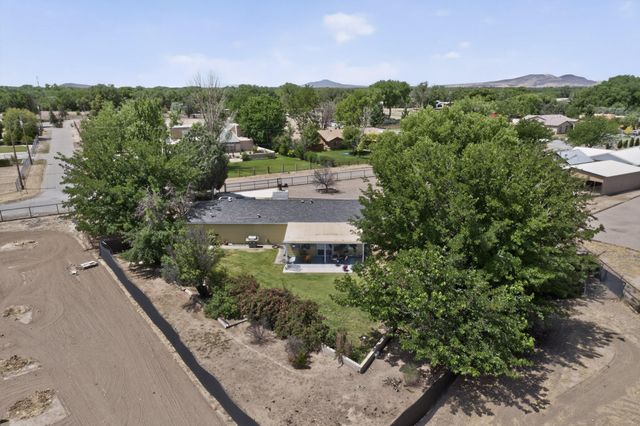 430 Abo Road, Bosque Farms, NM 87068