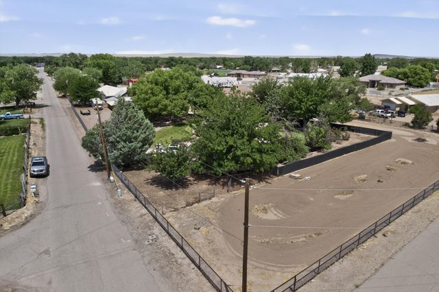 430 Abo Road, Bosque Farms, NM 87068