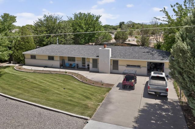 430 Abo Road, Bosque Farms, NM 87068