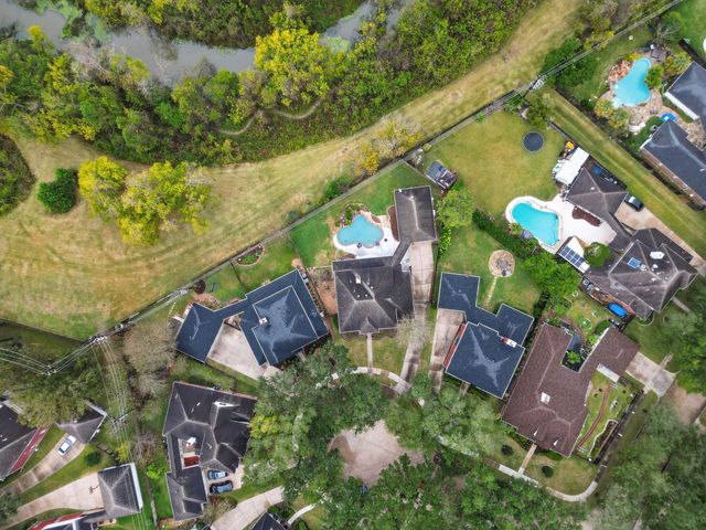 5010 Plantation Colony Court, Sugar Land, TX 77478