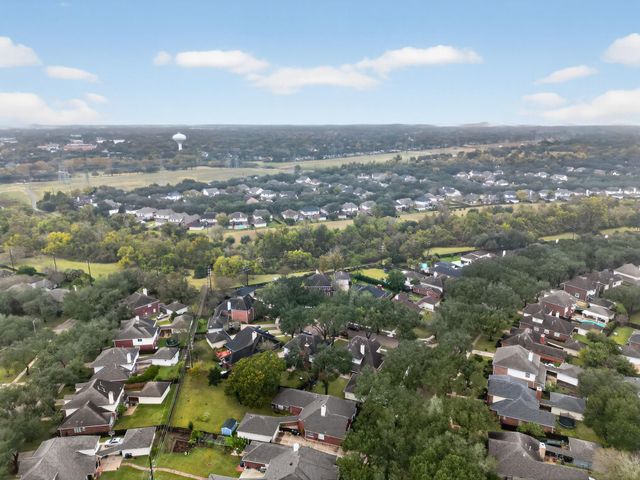 5010 Plantation Colony Court, Sugar Land, TX 77478