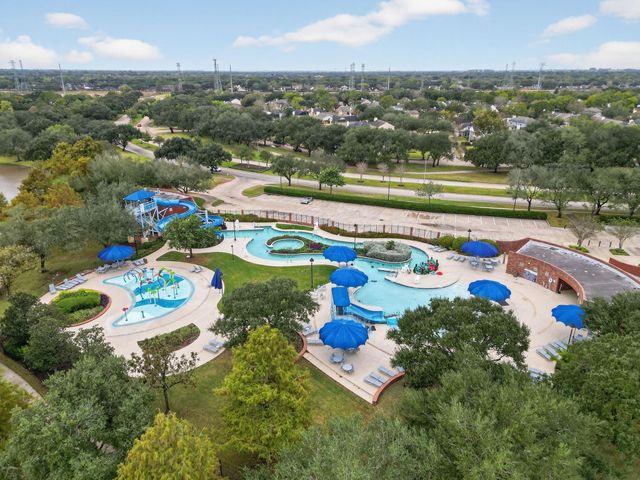 5010 Plantation Colony Court, Sugar Land, TX 77478
