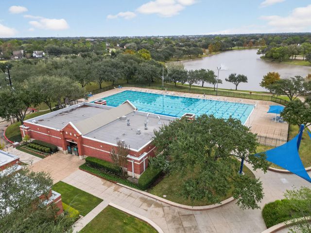 5010 Plantation Colony Court, Sugar Land, TX 77478