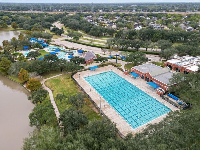 5010 Plantation Colony Court, Sugar Land, TX 77478