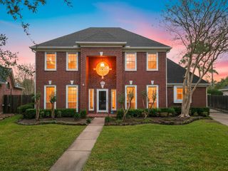 5010 Plantation Colony Court, Sugar Land, TX 77478