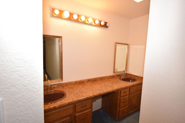 8808 N Caminito Drive NE, Albuquerque, NM 87111