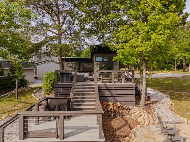 19 Lillypad Ln, Tracy City, TN 37387