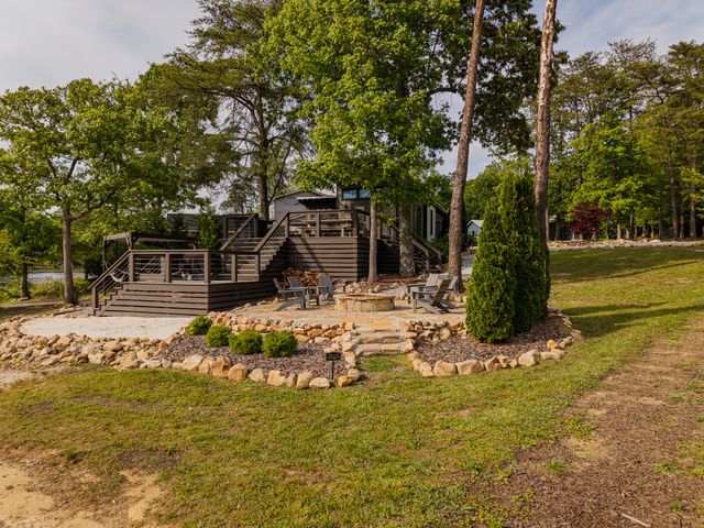 19 Lillypad Ln, Tracy City, TN 37387