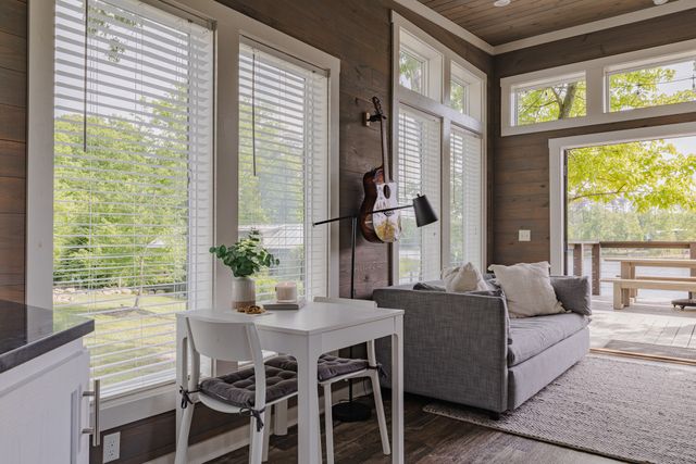 19 Lillypad Ln, Tracy City, TN 37387