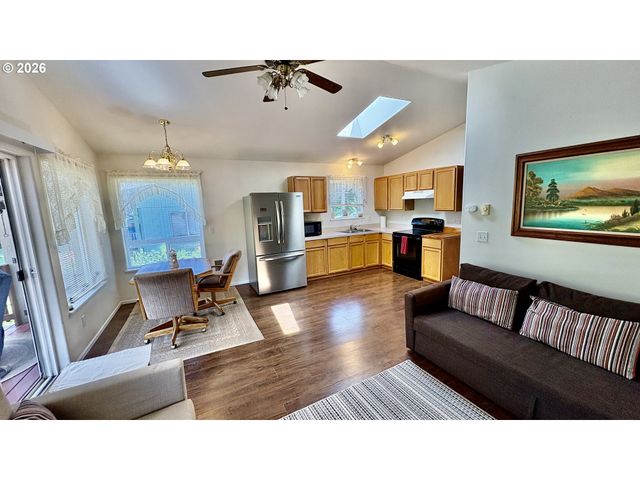 8364 SILETZ Hwy, Siletz, OR 97380