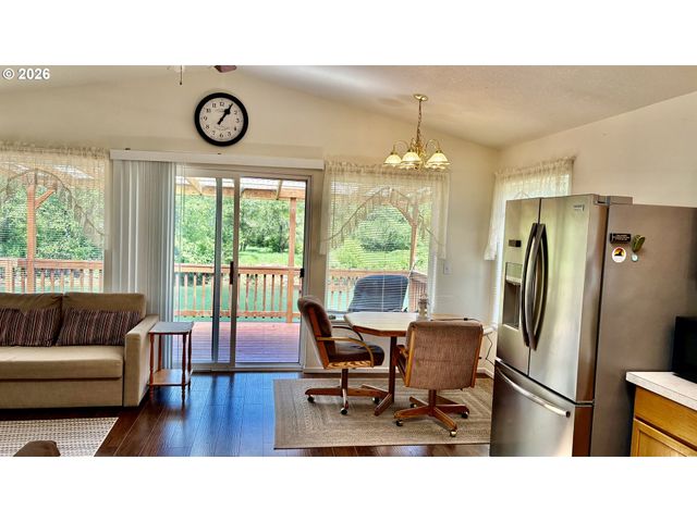 8364 SILETZ Hwy, Siletz, OR 97380