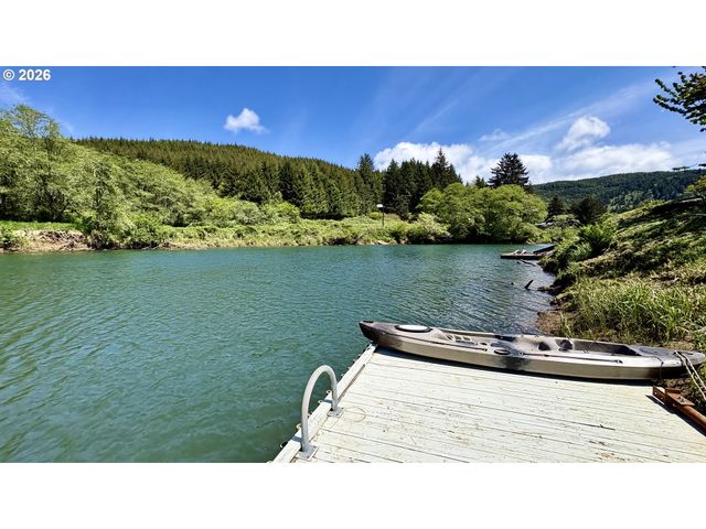 8364 SILETZ Hwy, Siletz, OR 97380