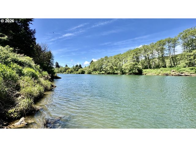 8364 SILETZ Hwy, Siletz, OR 97380