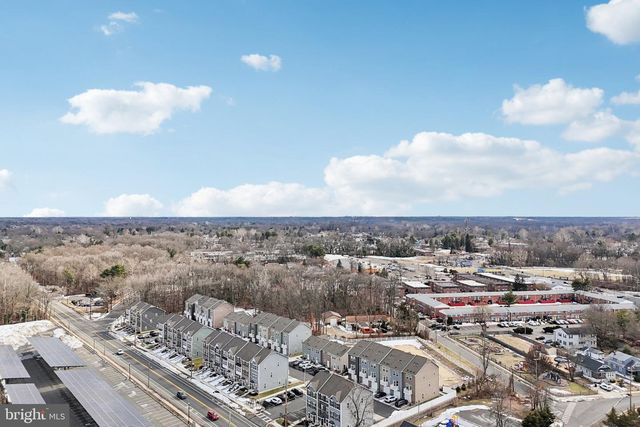 27 SIDNEY LN, Stratford, NJ 08084