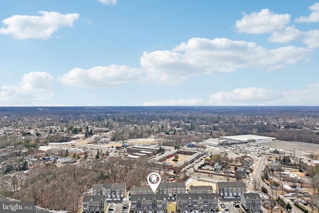 27 SIDNEY LN, Stratford, NJ 08084