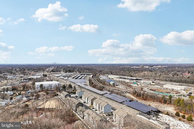 27 SIDNEY LN, Stratford, NJ 08084