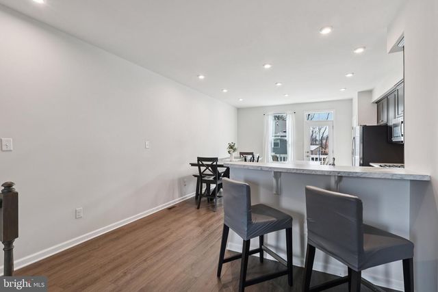 27 SIDNEY LN, Stratford, NJ 08084