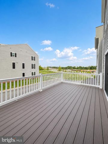 19439 SPOKAN SQ, Leesburg, VA 20175