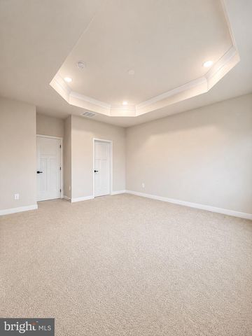 19439 SPOKAN SQ, Leesburg, VA 20175