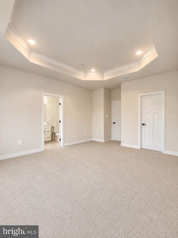 19439 SPOKAN SQ, Leesburg, VA 20175