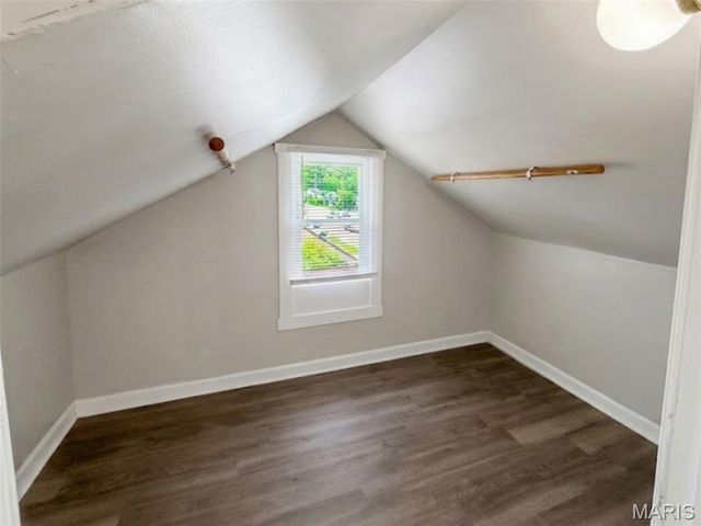 5766 Jennings Station Road, St Louis, MO 63136
