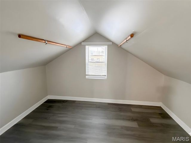 5766 Jennings Station Road, St Louis, MO 63136
