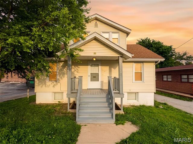 5766 Jennings Station Road, St Louis, MO 63136