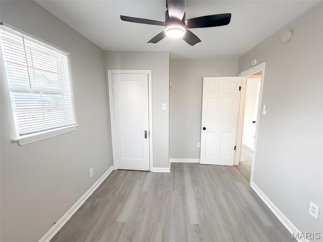 5766 Jennings Station Road, St Louis, MO 63136