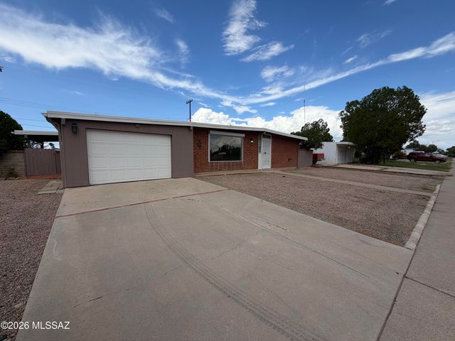 7343 E 29th Street, Tucson, AZ 85710