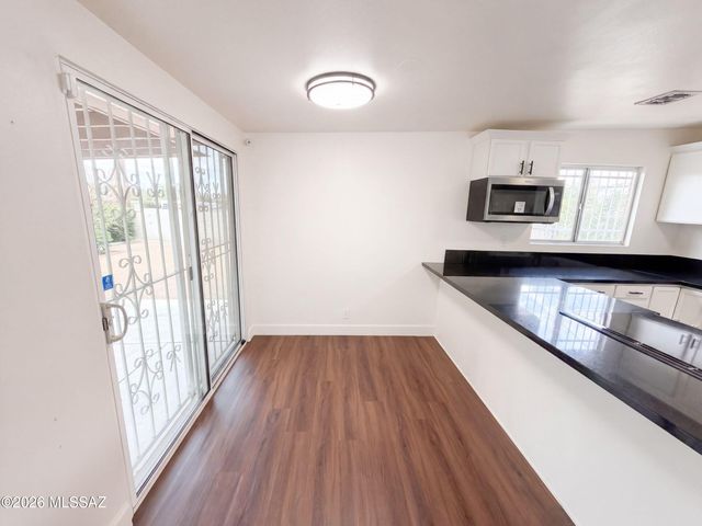 7343 E 29th Street, Tucson, AZ 85710