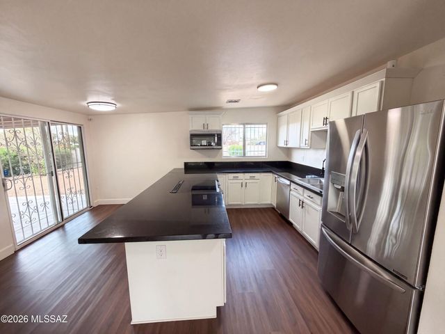 7343 E 29th Street, Tucson, AZ 85710