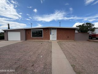7343 E 29th Street, Tucson, AZ 85710