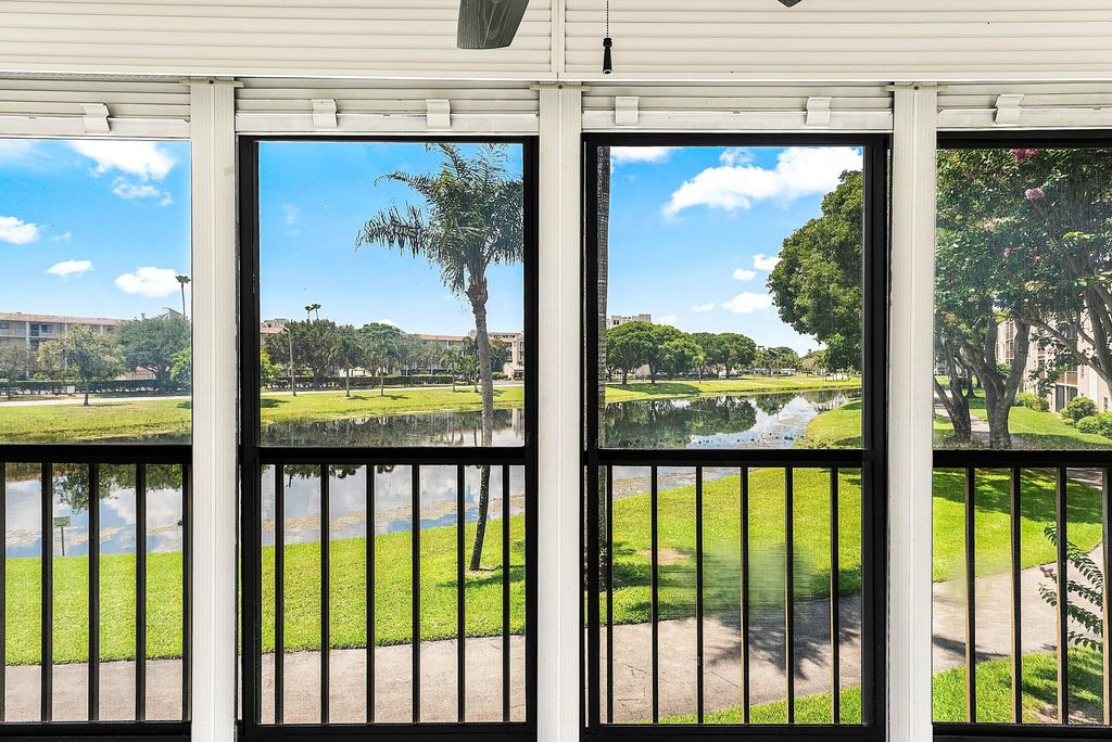 7280 Amberly Lane 208, Delray Beach, FL 33446